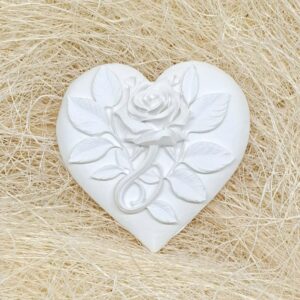 Serduszko gipsowe z różą